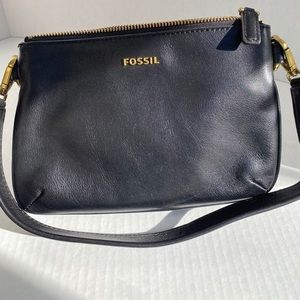 Fossil Black leather Memoir Zip  bag /wristlet